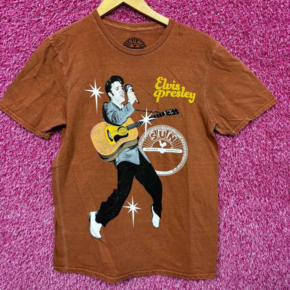 Elvis Presley The King of Rock n Roll Sun Record Company Rock Tee Small